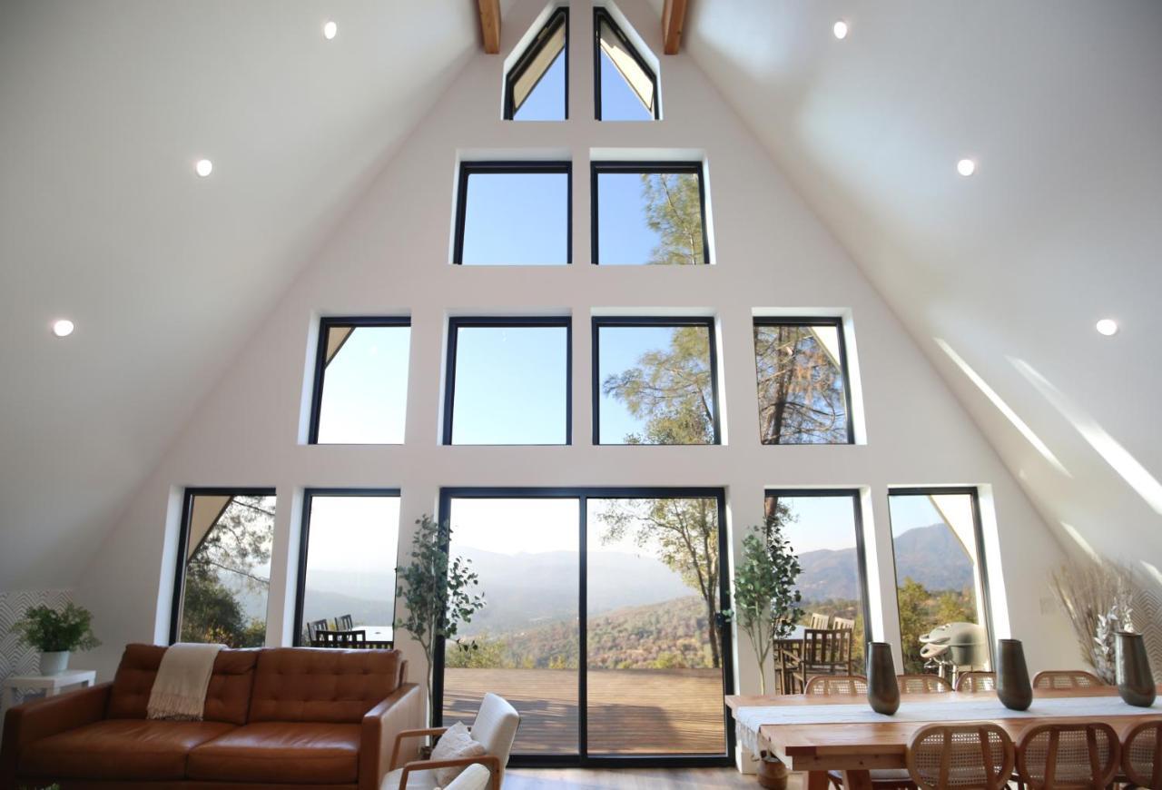 オークハースト High End A-Frame - Hot Tub - Awesome Views - Yosemite - Electric Vehicle Friendly - Sleeps 10ヴィラ エクステリア 写真